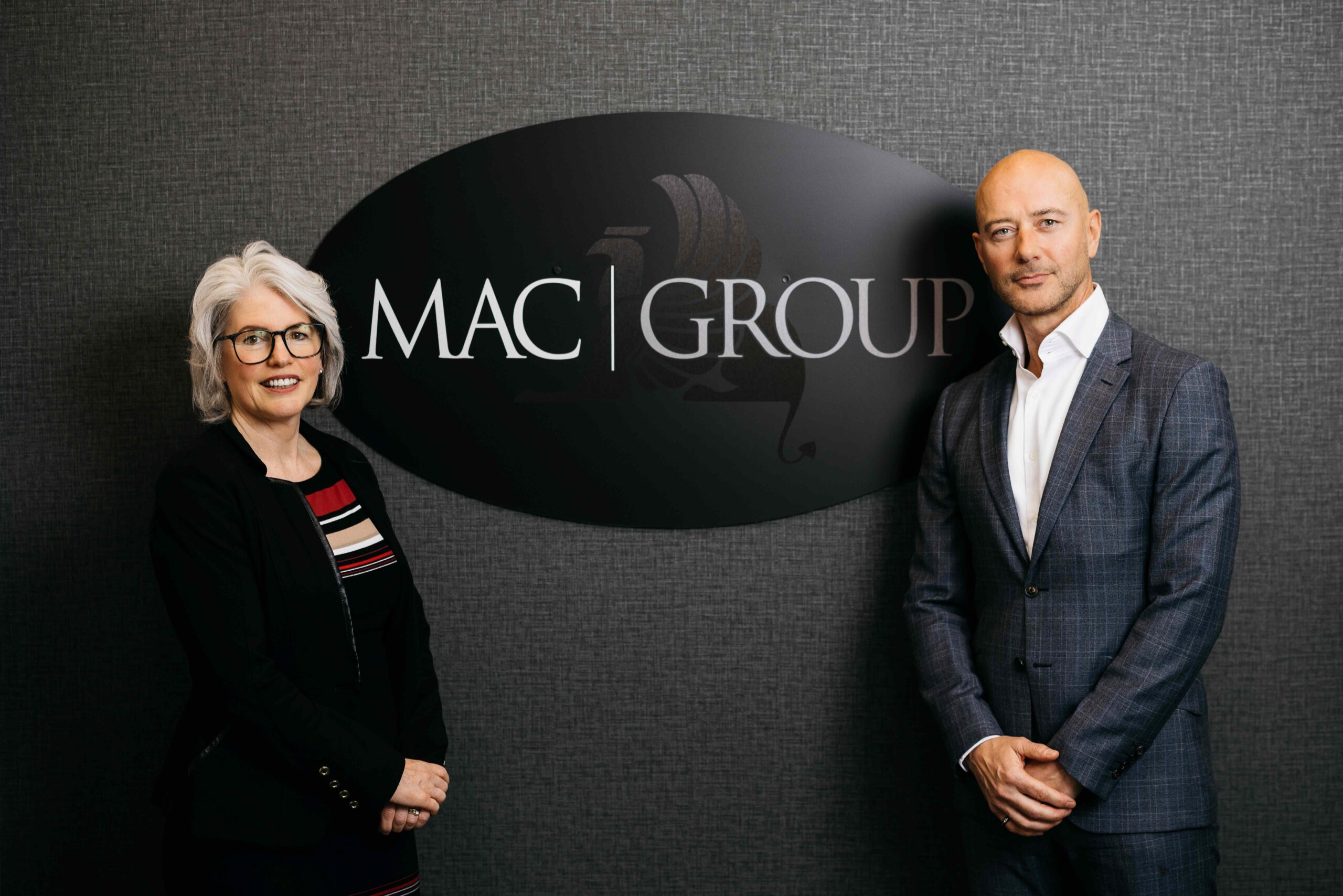 LG-Mac 290425-119 resize Sharon Sutton (thorntons) with Jon McGowan (MAC Group)